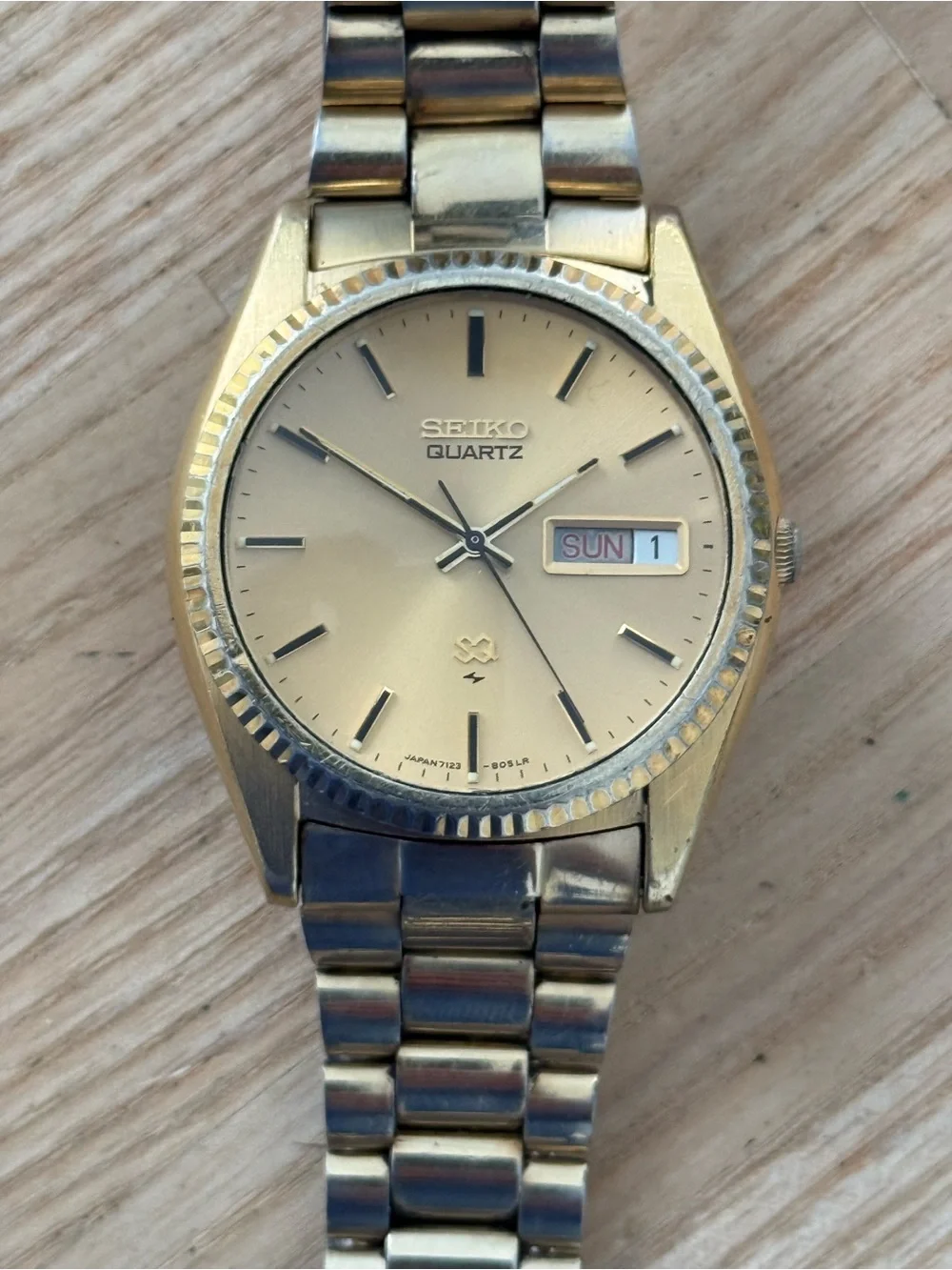 Seiko SQ Presidential Vintage Men’s Watch Gold Plated Bracelet Case Gold Dial